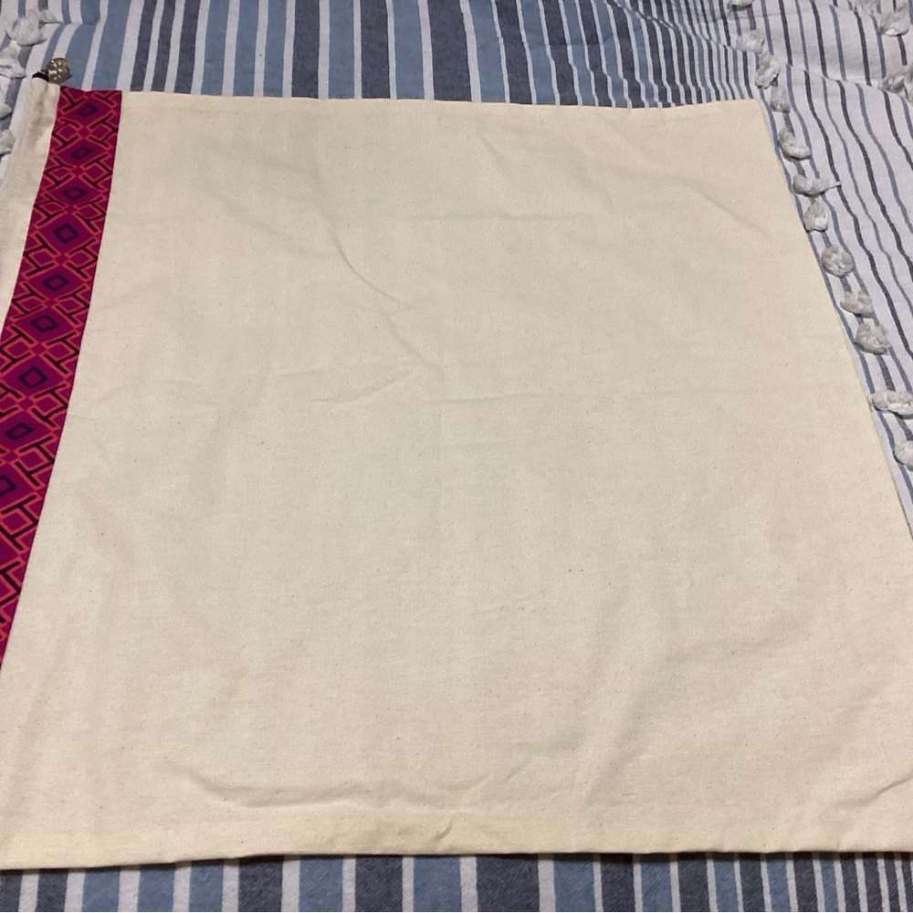 Tory Burch Large Dust Bag With Charm